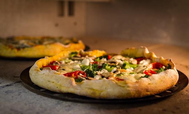 Savor Authentic Flavors at Bostons Best Pizza Spots