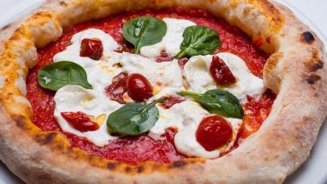 Where to get the best pizza for families in Boston