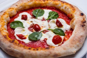 Where to get the best pizza for families in Boston