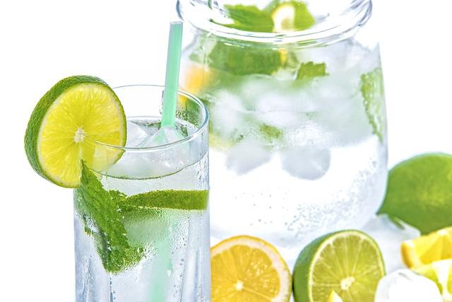 Cold Drinks to Keep You Cool During Heatwaves