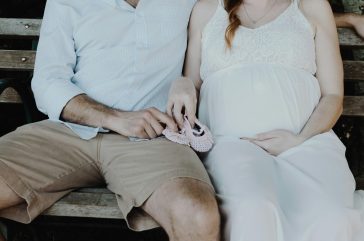 Should Pregnant Women Avoid Herbal Teas
