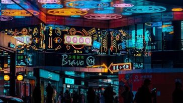 Late-night food spots for travelers in Madrid