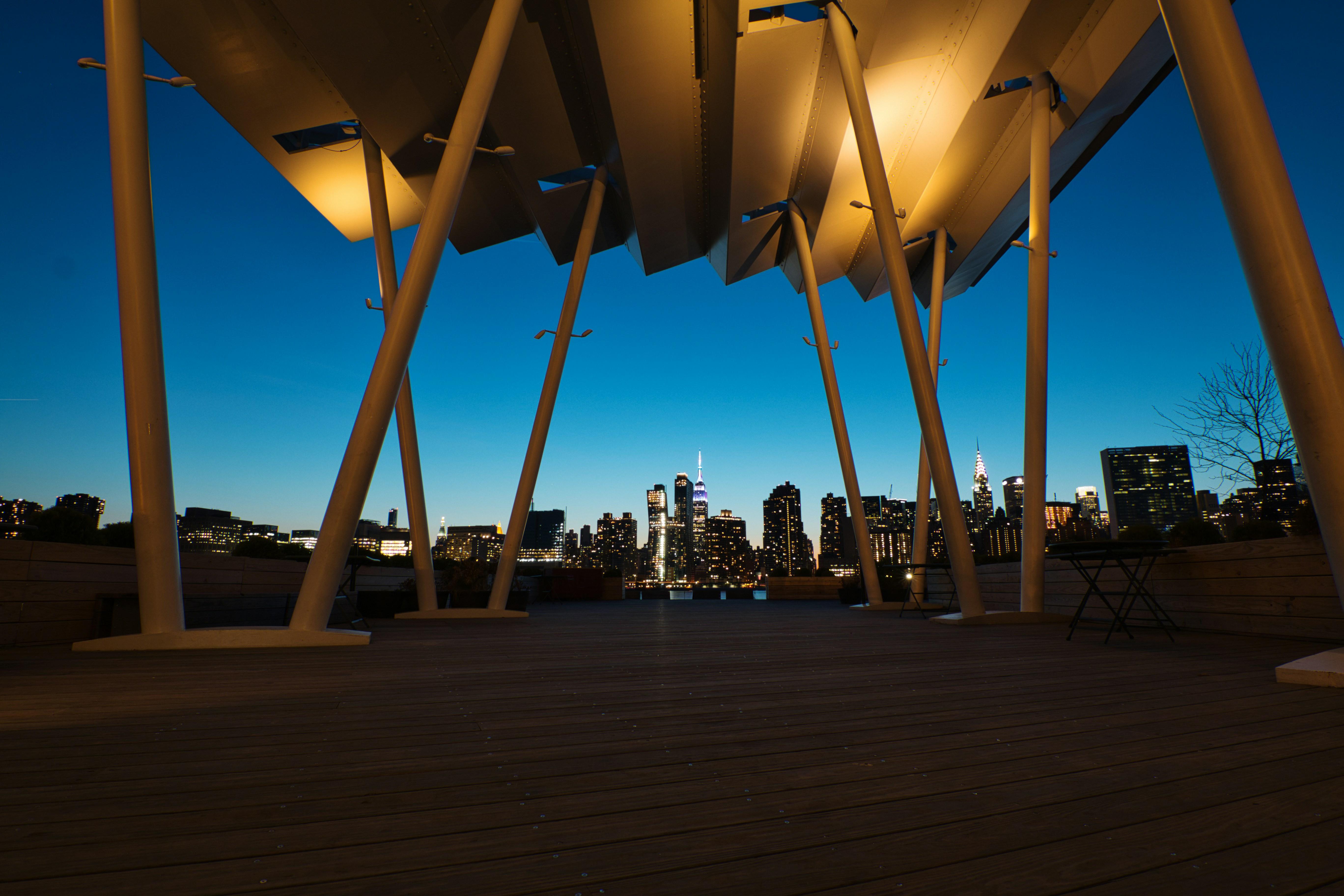 Beyond the​ Plate:‌ Evaluating Ambiance ​and Service​ in NYCs Top ⁣Restaurants