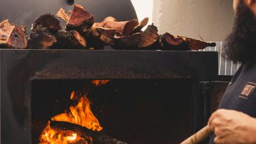 Dining Establishments Birthing the Name “Pit Bbq”