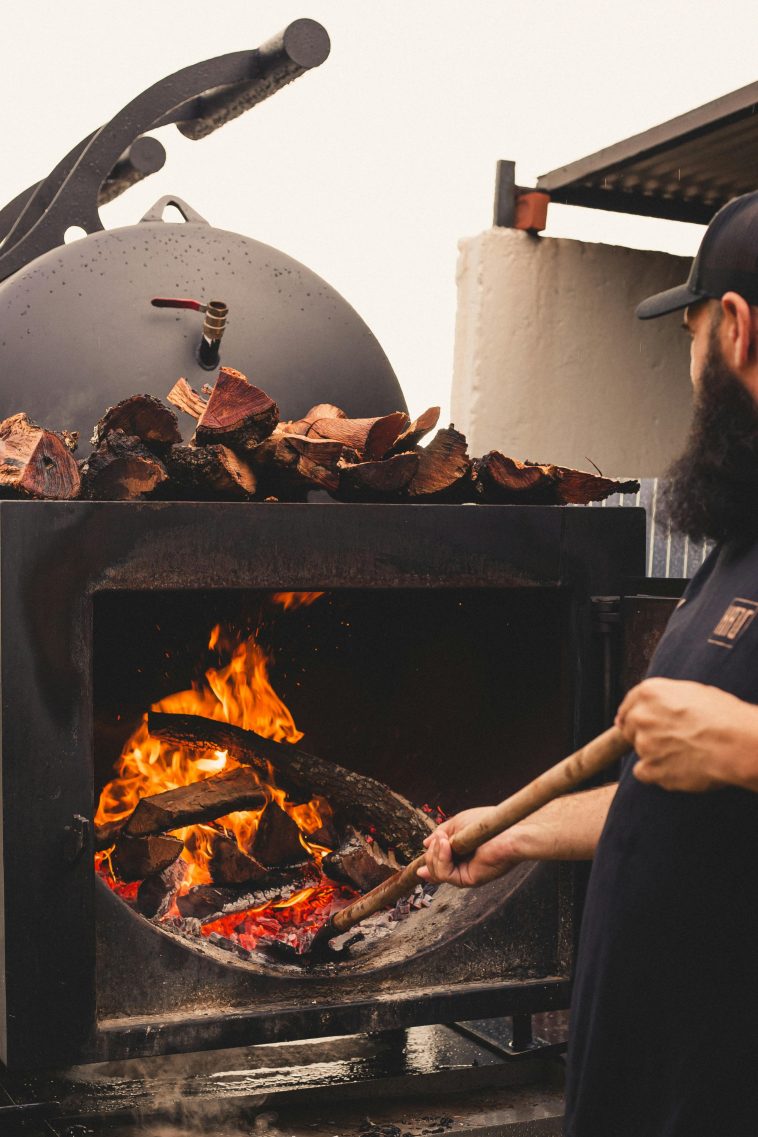 Dining Establishments Birthing the Name “Pit Bbq”