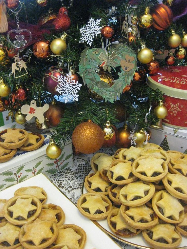 Easy Xmas Cookie Recipes – One Dish with Numerous Variants