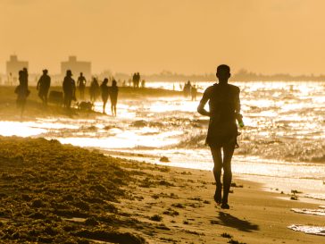 Consume Alcohol Lots Of Water While Exercising