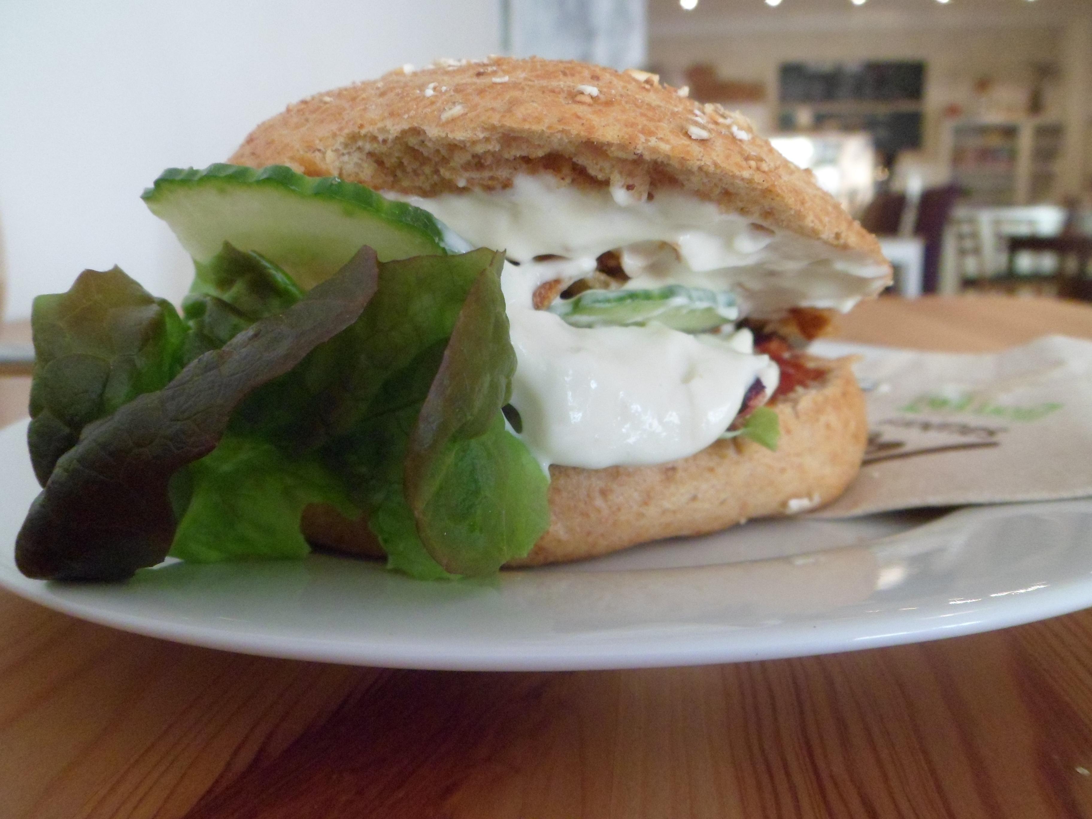 Savor the Best​ Vegan ⁤Burgers on the Go