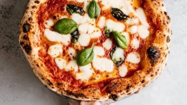 DIY pizza crust for fast-food style pizzas