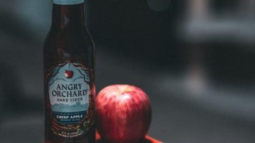 Health effects of apple cider vinegar drinks
