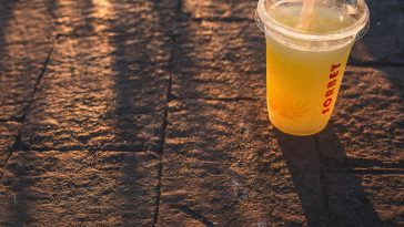 Are Alcohol-Free Cocktails Better for Mental Health