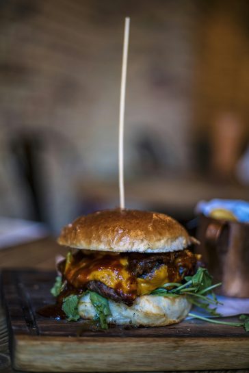How to Make the Perfect Cheeseburger