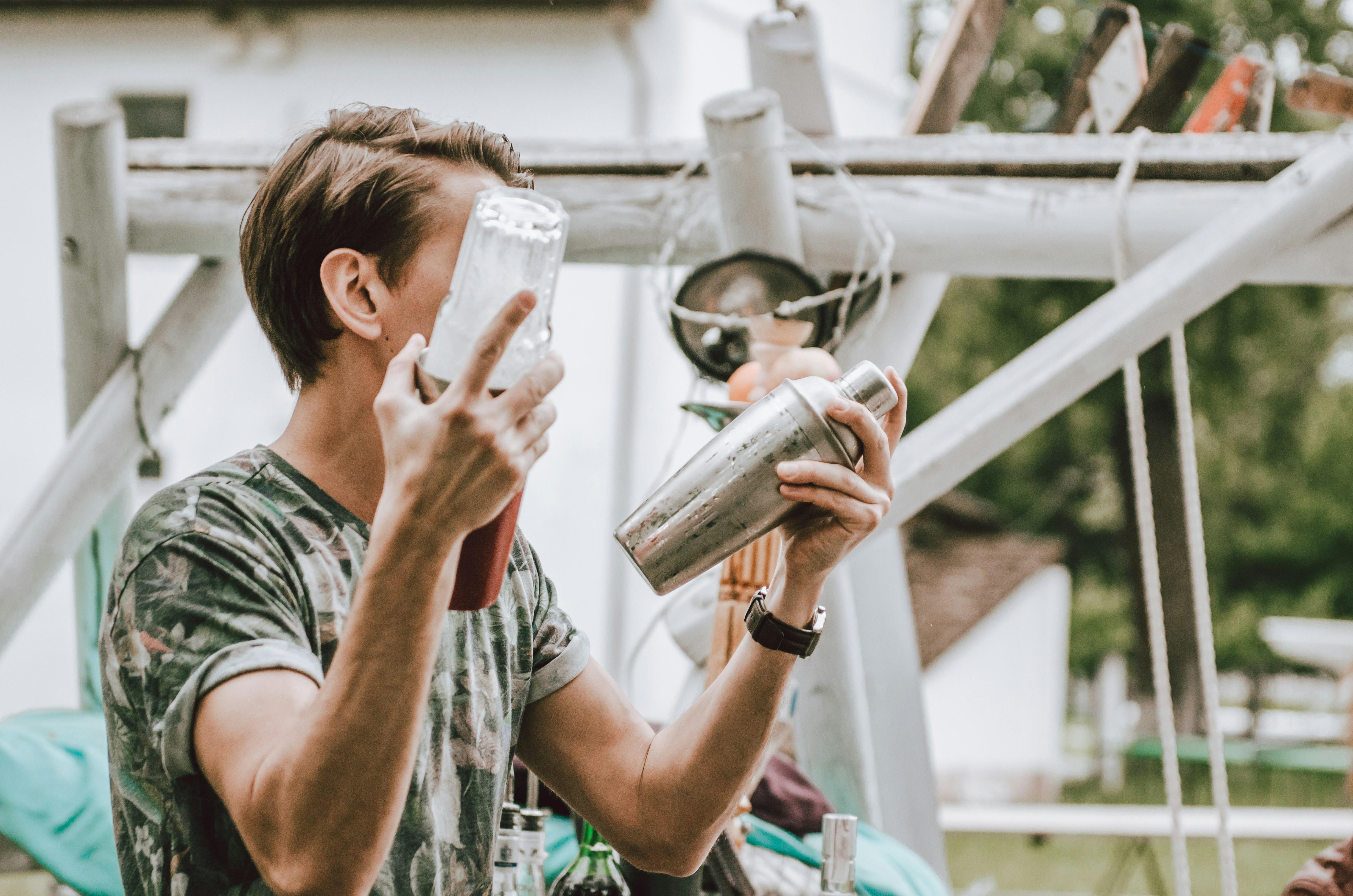 Essential Ingredients for Low-Calorie Libations