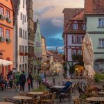 Historic restaurants with unique dining experiences in Athens