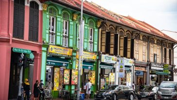 Exploring Singapore’s Historic Restaurants