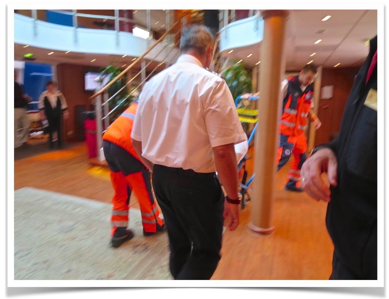 The Impact of Dress Codes on Dining Experience and Inclusivity