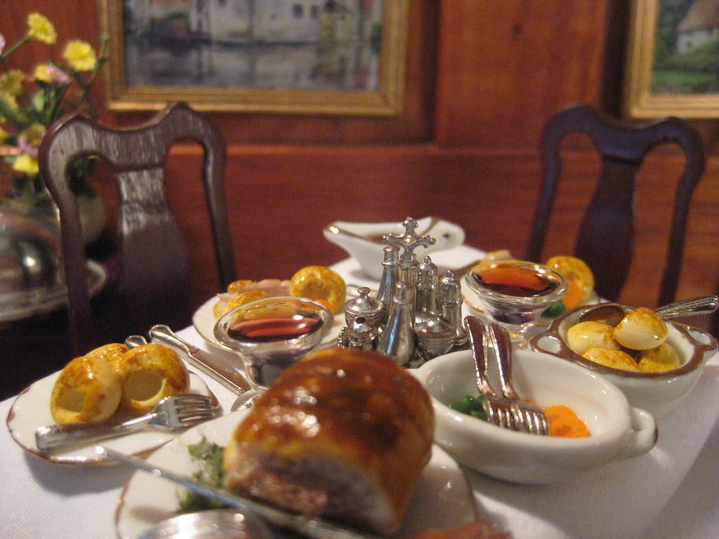 Recommendations for Modernizing Dress Codes in London Eateries