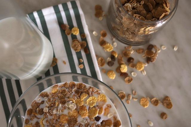 Elevating ‌Your Oat Milk Latte: Spices and ​Garnishes ​to Try