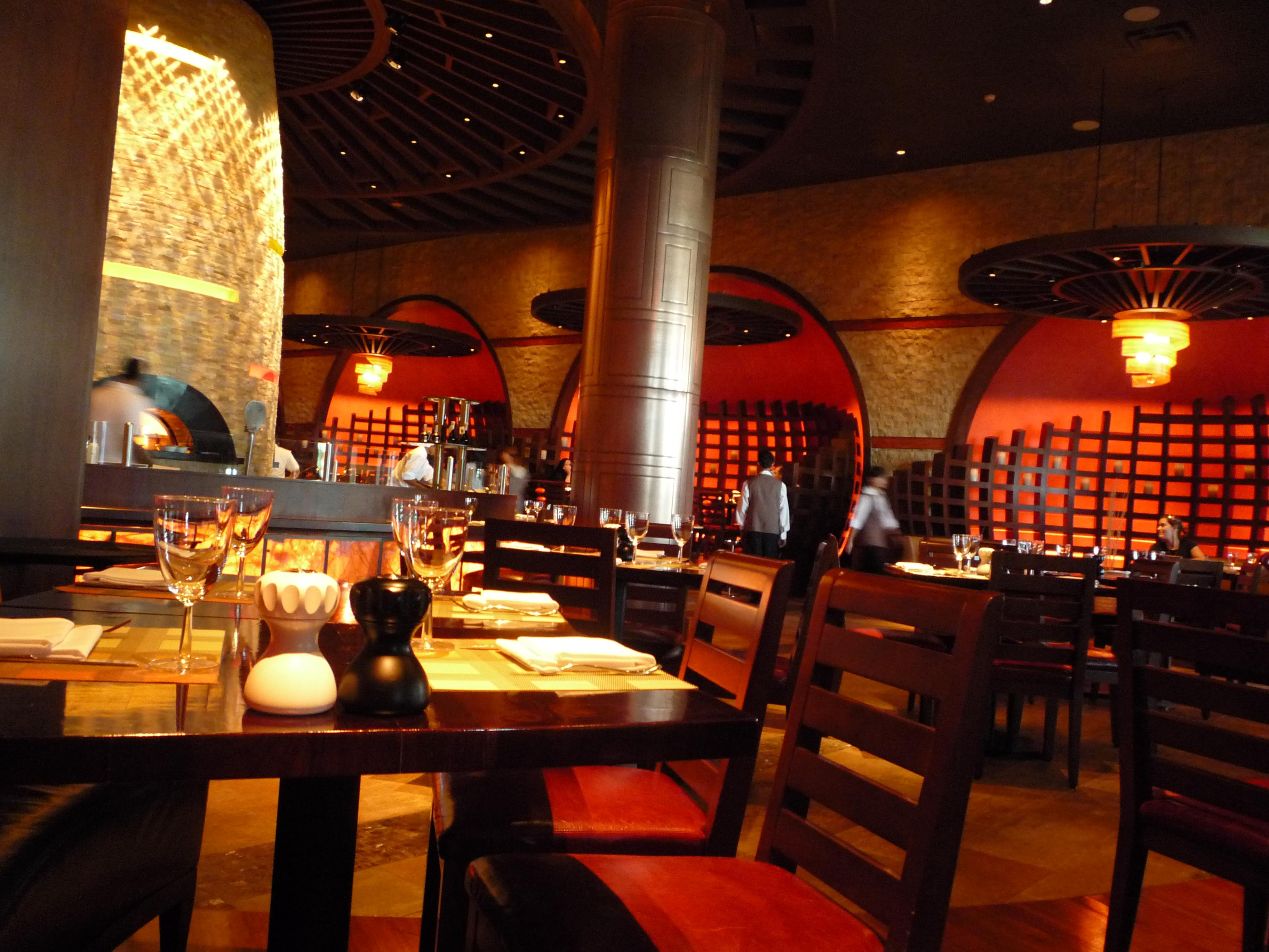 Crafting a Cell Phone Policy ‍for Restaurants